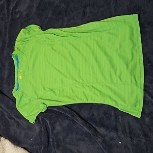 Slim fit workout shirt